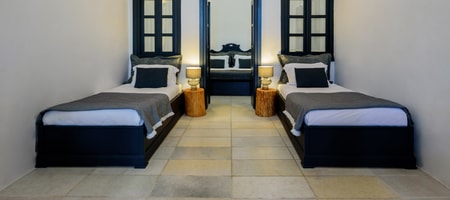 Cave One-Bedroom Suite