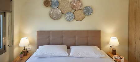 Deluxe Suite with Garden & Balcony