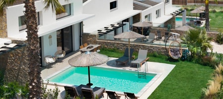 The Magnificent - 4 bedroom Villa  5 Bathrooms