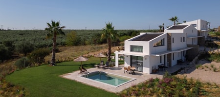 The Signature Villa - 1 Bedroom Villa with Private Pool