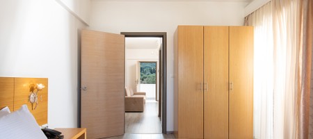 Flegra Palace Family Suite