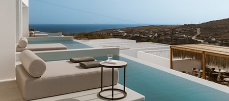 Suite with Sea View and Individual Pool 35m²