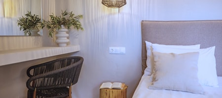 One Bedroom Sea View Apartment