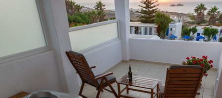 Junior Suite with Private Balcony with Sea View and Jetted Tub
