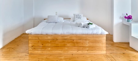 White & Blue Comfort Apartment
