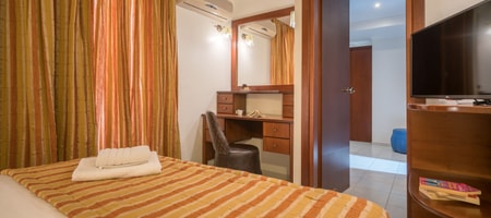 Space Family Suite with Jacuzzi Bath & Shower