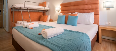 Standard Room (2 Adults + 2 Children)