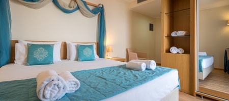 Superior Sea View Room