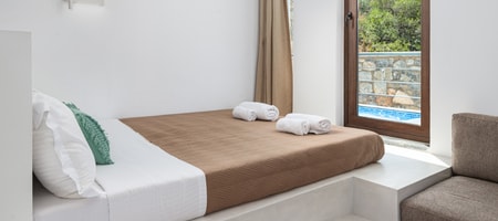 Deluxe One-Bedroom Apartment with Private Pool