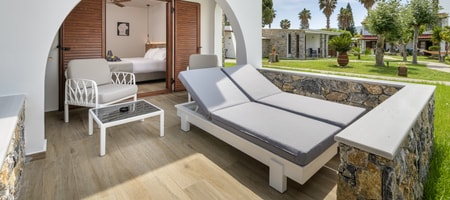 Superior Double room with private sunbeds