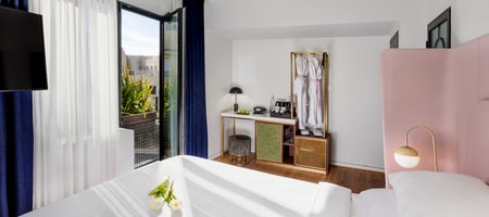 Lavish Room