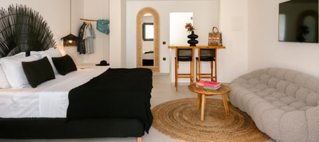Junior Suite with Sea View and Indoor Hot tub