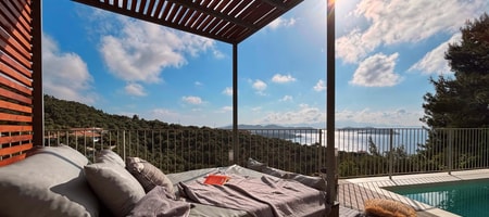 Suberb Suite with private pool