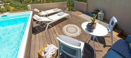 Suite White Gea with Private Pool