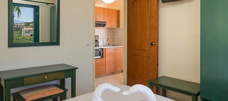 One-Bedroom Apartment (3 Adults)