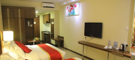 Junior Suite Family Room