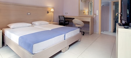 Two-Bedroom Apartment / Street View - Split Level (Apt. No 1)