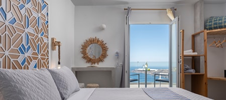 Honeymoon Suite Caldera View with Outdoor Hot Tub