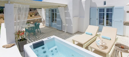 Superior Triple Sea View Suite with outdoor private hot tub