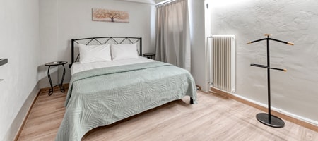 One Bedroom Garden Apartment
