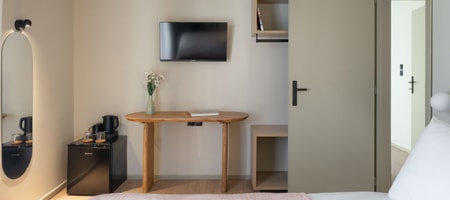 Interconnecting Room