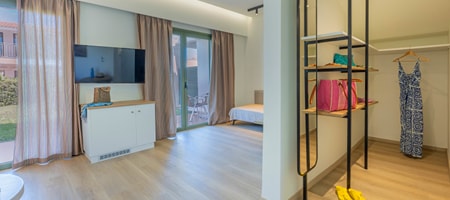 Family Apartment Room