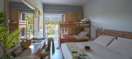 Double/ Twin room + bunkbeds