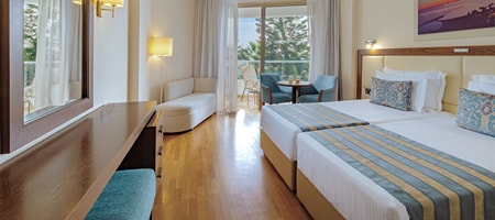 Standard Interconnecting Rooms