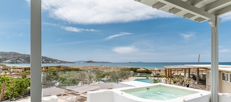 Deluxe Suite Sea View with private Jacuzzi