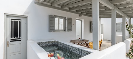 Family Apartment with private Jacuzzi