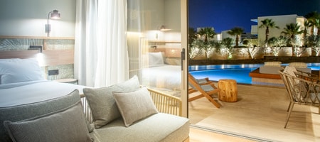 Classic Double Room with Pool Access