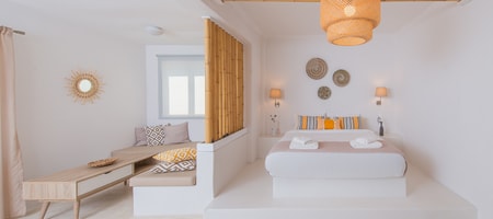 Superior Suite with Hot Tub and Sea View