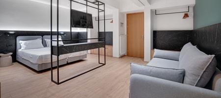 SUPERIOR FAMILY ROOM