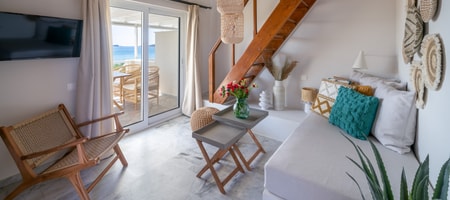 Double Room Sea View with Balcony (R/10)
