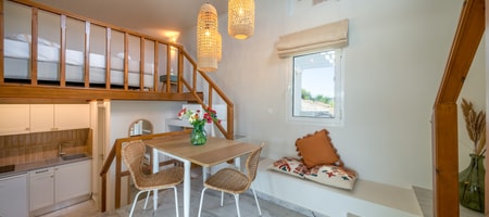 Family Room with Sea View (R/06)