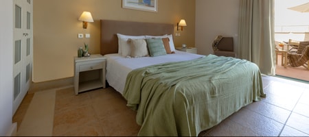 Suite Direct Pool Access