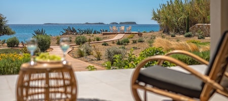 Grand Blue Beach Residences: Argilos