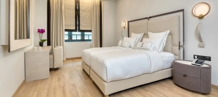 Junior Suite Side Sea View – Wheelchair friendly