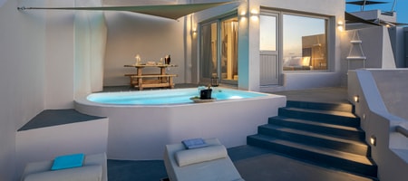 Honeymoon Pool Suite