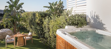 Partial Sea View Room with Private Garden and Outdoor Hot Tub