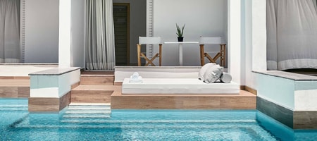 Swim Up White Room