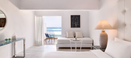 Open Plan Suite Sea View