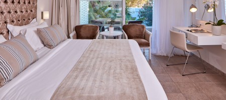Garden Bungalow Room