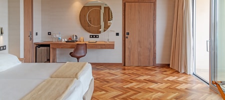 Superior Sea View Room