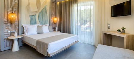 Deluxe Family Room