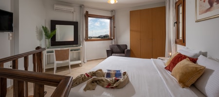 Rocca a Mare Maisonette II