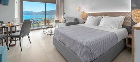 Superior | Seaview Studio Apartment 8