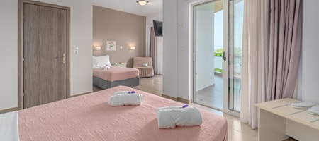 Quadruple Room with Garden View