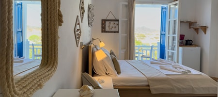 Double Room with Balcony (2)