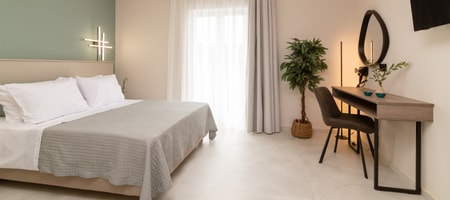 Deluxe Triple Room | Pool View [30 m²]